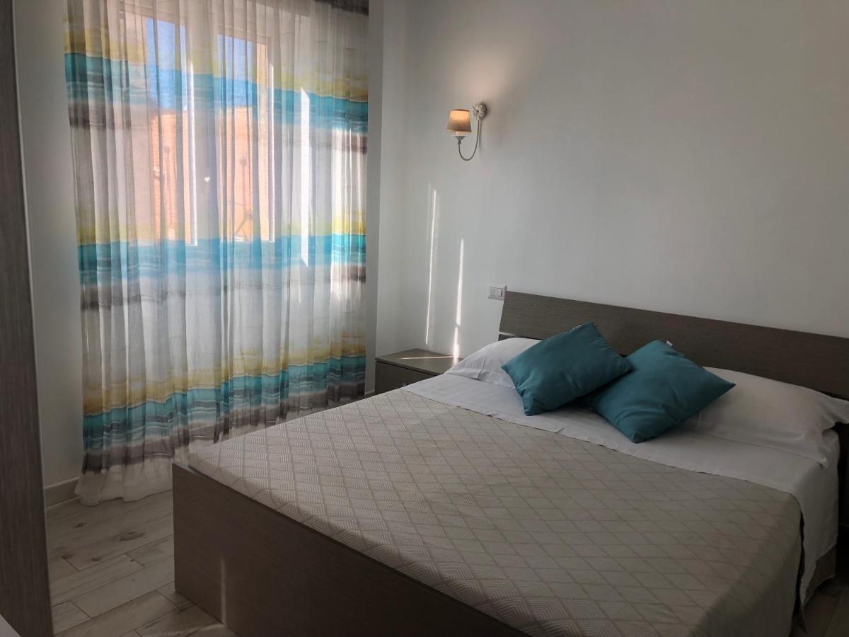 Casa Vacanze De Nittis Barletta Dış mekan fotoğraf